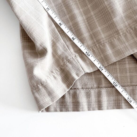 Billabong Men's Chino Shorts Plaid Mid Length Flat Front Tan Size 34 - Picture 8 of 9